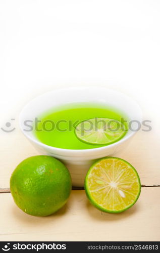 fresh and healthy green lime lemonade macro closeup