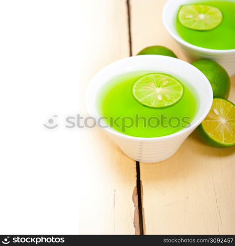 fresh and healthy green lime lemonade macro closeup