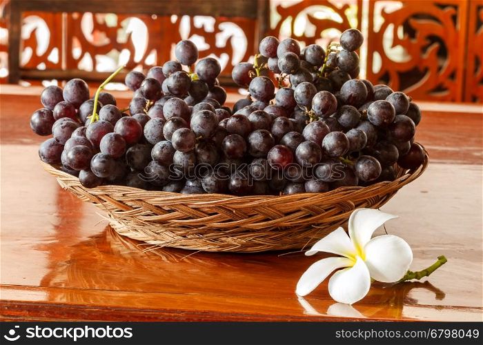 Fresh grapes in a basket