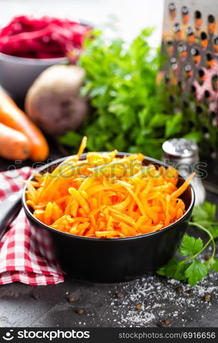 Fresh grated carrot