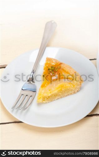 fresh home baked pears pie dessert cake tart