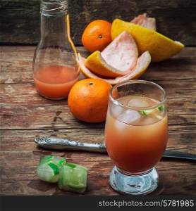 fresh juice of tropical citrus fruits