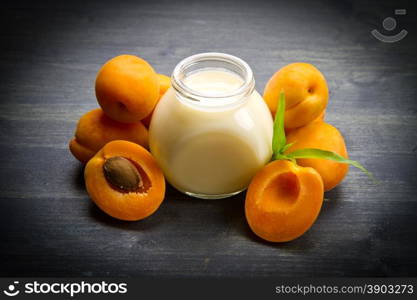 Fresh yogurt with apricots