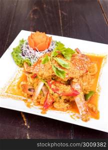 Fried curry blue crab with egg
