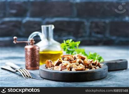 fried mushroom with spice and onion for dinner