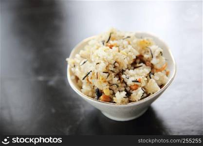 Fried rice with grains