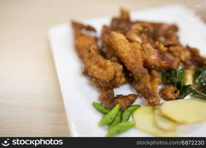 fried sour chicken wings