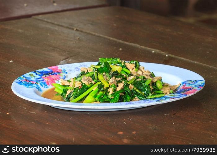Fried Young Chinese Kale With Oyster Sauce
