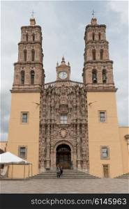 Front facade of a church, Centro, Dolores Hidalgo, Guanajuato, Mexico