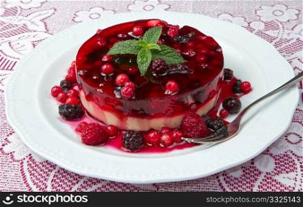fruit cake with berrys