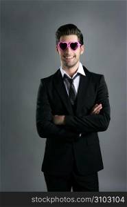 funny heart shape pink sunglasses modern fashion businessman