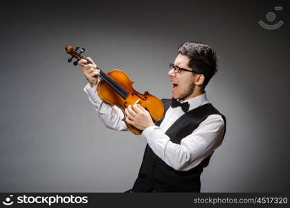 Funny violin player with fiddle