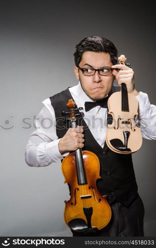 Funny violin player with fiddle