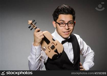 Funny violin player with fiddle