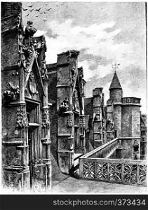 Gallery update and dormers of the hotel Cluny, vintage engraved illustration. Paris - Auguste VITU ? 1890.
