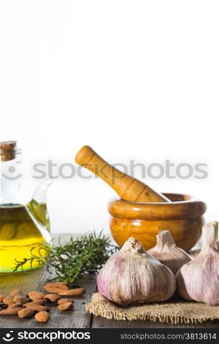 Garlic and mortar for performing garlic mayonnaise