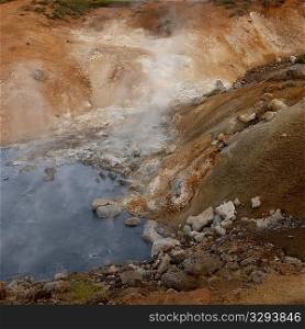 Geological geothermal mineral pool