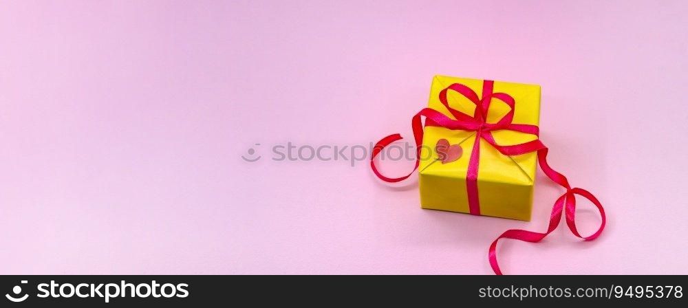 Gift Box. Holiday Gift. Gift wrapping. Box with festive bow.. Box with festive bow. Gift Box. Holiday Gift. Gift wrapping.