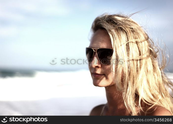 girl portrait close up ocean on background