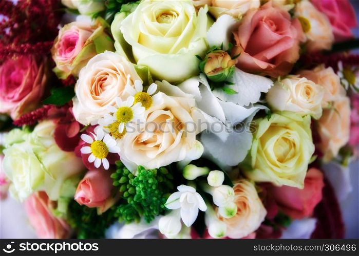 glamour wedding bouquet