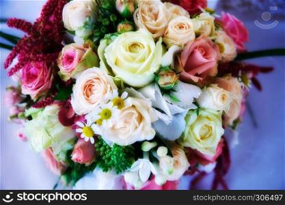 glamour wedding bouquet