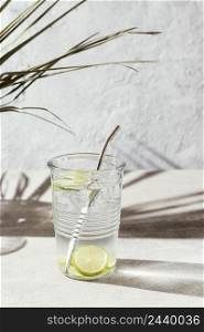 glass water with lemon slices table 5