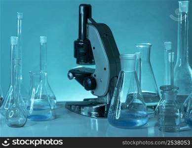 glassware microscope assortment
