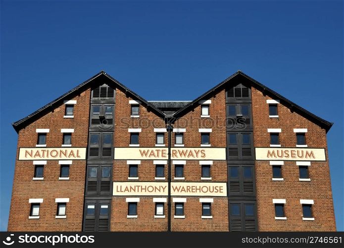 GLOUCESTER - AUGUST 30: 2010 National waterways museum on a warehouse building on August 30, 2010 in Gloucester docks, UK