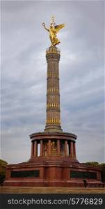 Golden Berlin angel statue on the column in Tiergarten, Germany&#xA;