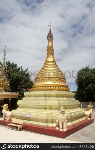 Golden stupa in main paya, Moniwa, Myanmar