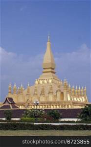 Golden stupa in wat That Luang, Vientiane