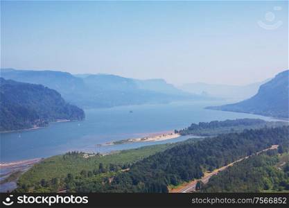 Gorge of Columbia River between Oregon and Washington, USA