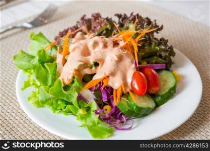 Greek Salad with thousand island dressing