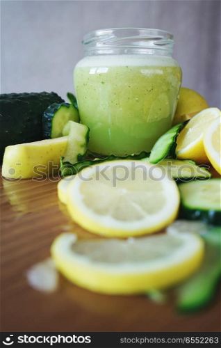 Green and detox smoothie