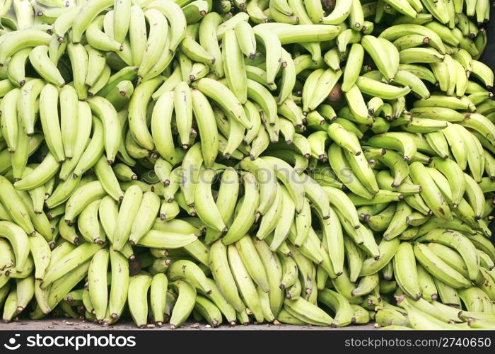 Green plantains (bananas)