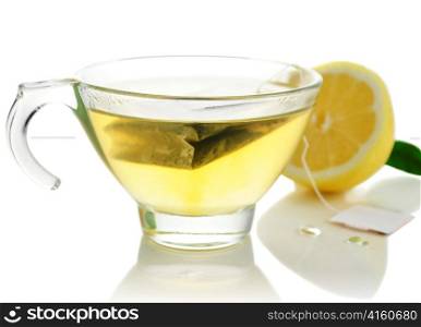 green tea and fresh lemon