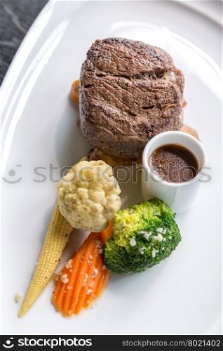 Grilled beef steak tenderloin with vegetable