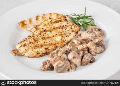 Grilled Chicken Breast with Creamy Garlic Mushroom 
