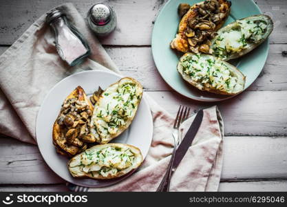 Grilled chicken with mushrooms and baked potatoes
