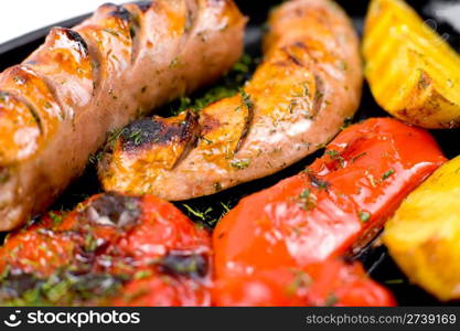 grilled sausages, potatoes and paprika, macro