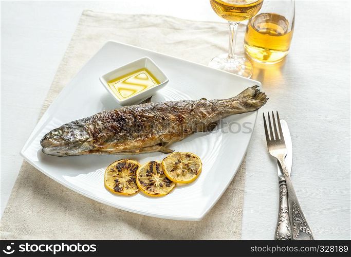 Grilled trout with lemon