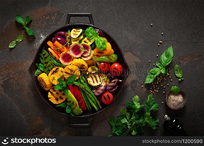 Grilled vegetables in pan, top view