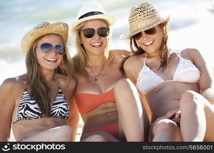 Group Of Teenage Girls Enjoying Beach Holiday Together