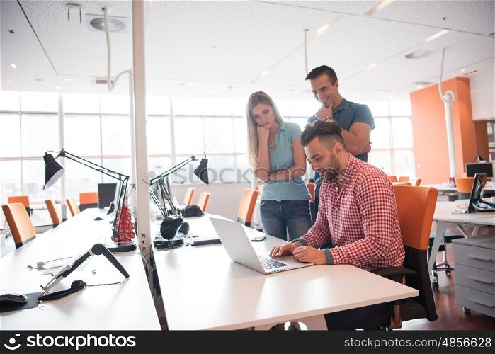 Group of young people employee workers with computer in urban alternative studio - Business concept of human resource and fun on working time - Start up entrepreneurs at office - Bright vintage filter