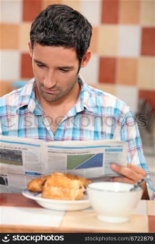 guy having breakfast