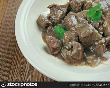 Hachee - Dutch Beef &amp; Onion Stew. traditional Dutch stew based on diced meat, fish or poultry, and vegetables.