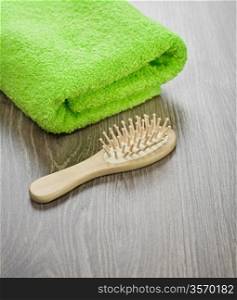 hairbrush with towel