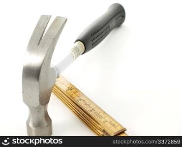 Hammer and measurement tool, towards white