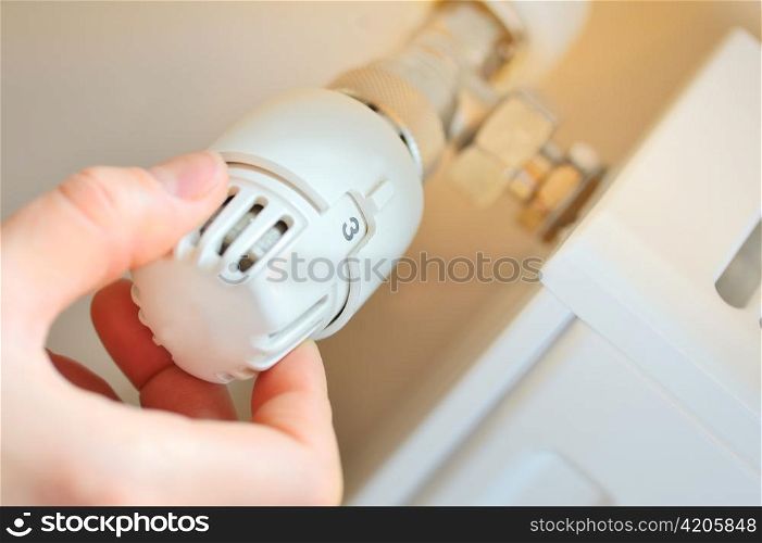 hand adjust thermostat valve