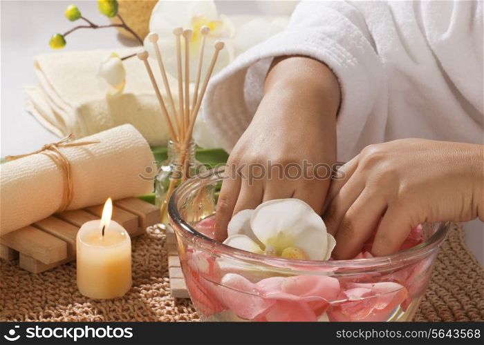 Hand spa treatment